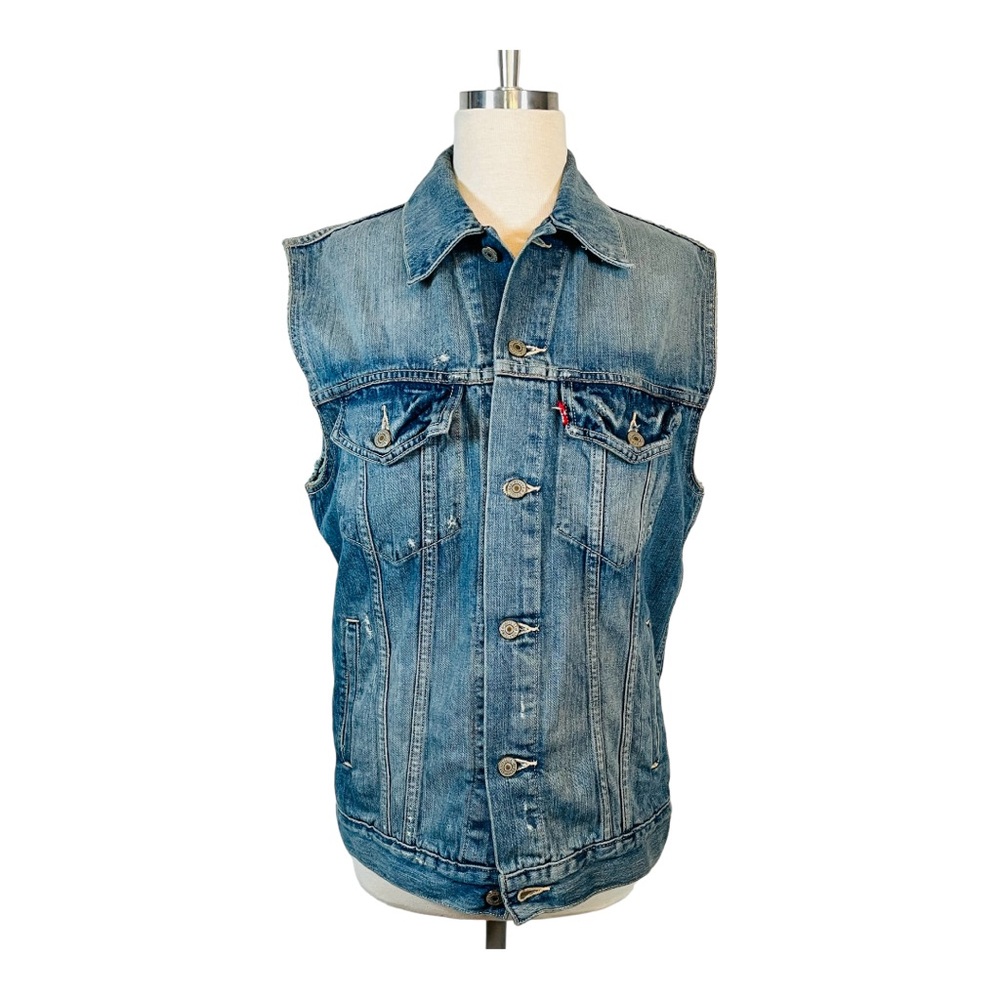 LEVI'S DISTRESSED JEAN JACKET VEST MEN OR WOMEN SIZE MEDIUM